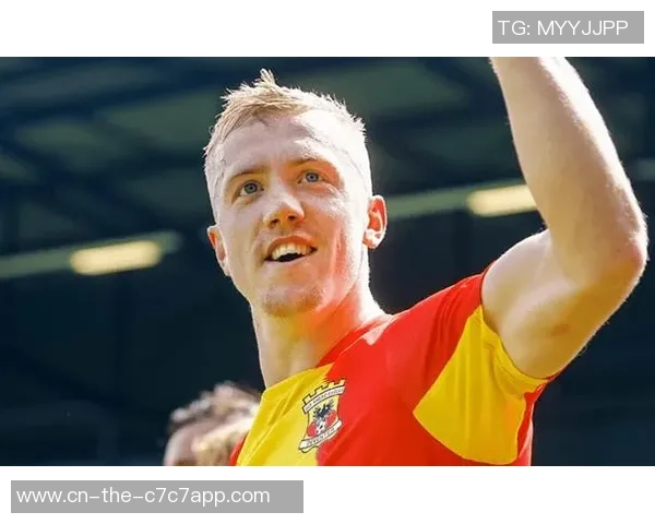 11月4日费耶诺德与芬洛比赛因故取消球迷期待落空