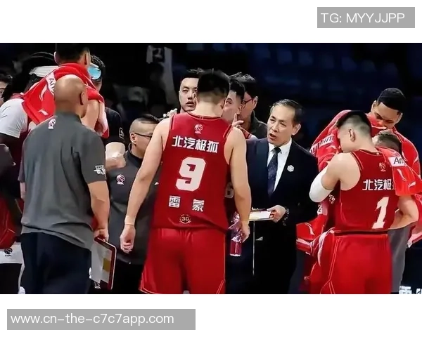 CCTV5直播北京队对阵广厦队精彩赛事回顾与分析10月10日盛况再现