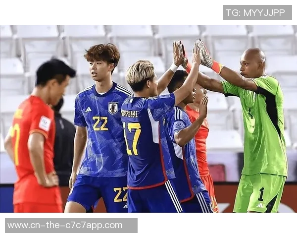 谢周三U23青年队迎战卡迪夫城U23展现年轻球员竞技风采