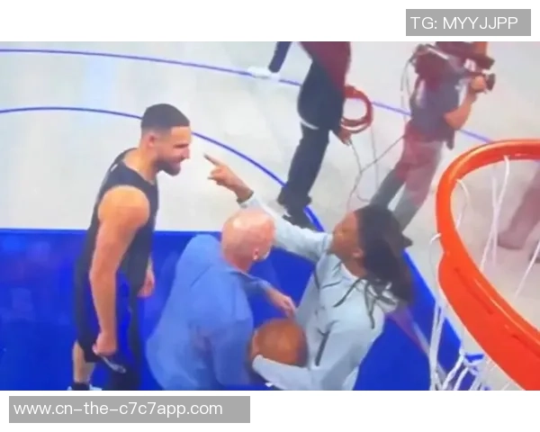 疯了,莫兰特疯了!揭露谩骂4冠神射手...... 疯了,莫兰特疯了!揭露谩骂4冠神射手......